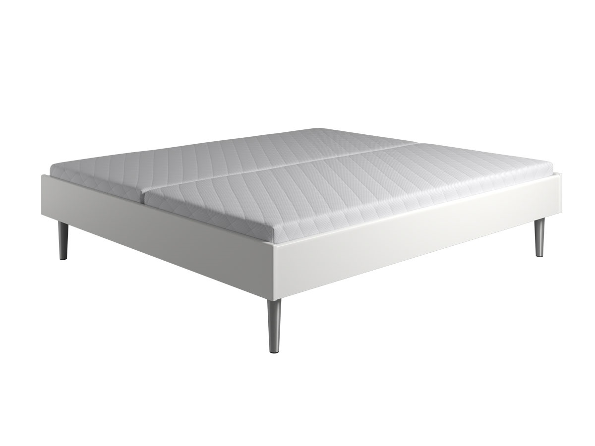 Kaagaard  380 Sengeramme-hvid-120x200-uden Bærelister-metalben-uden Gavl