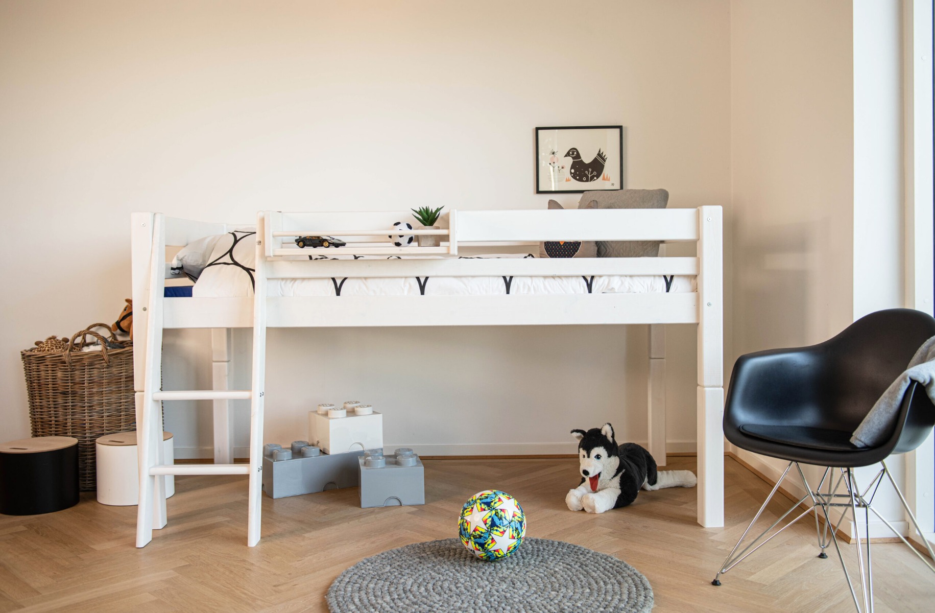 Scanliving Mojo Halvhøj Seng