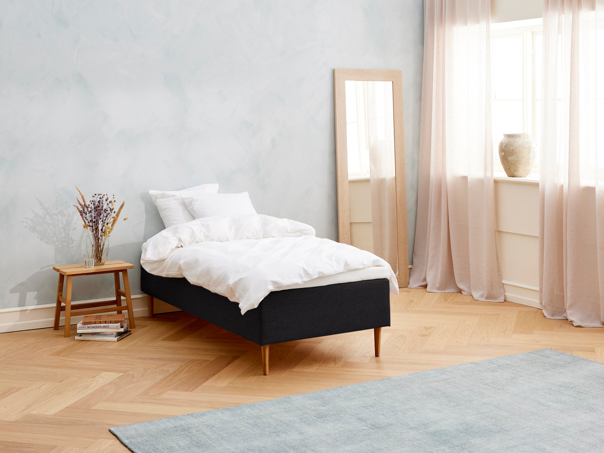 Fabrikkens Kølende Boxmadras Sort 90x210 Cm