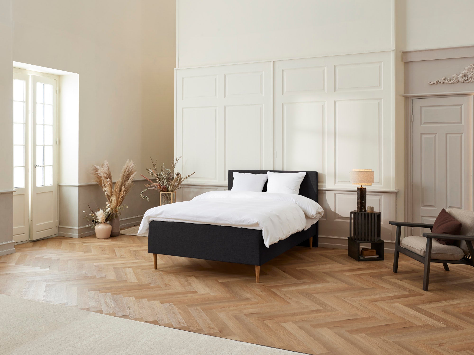 Fabrikkens Luksus   Boxmadras  Sort  140x200 Cm